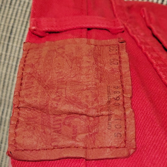 Levi 501 red jeans - Picture 3 of 4